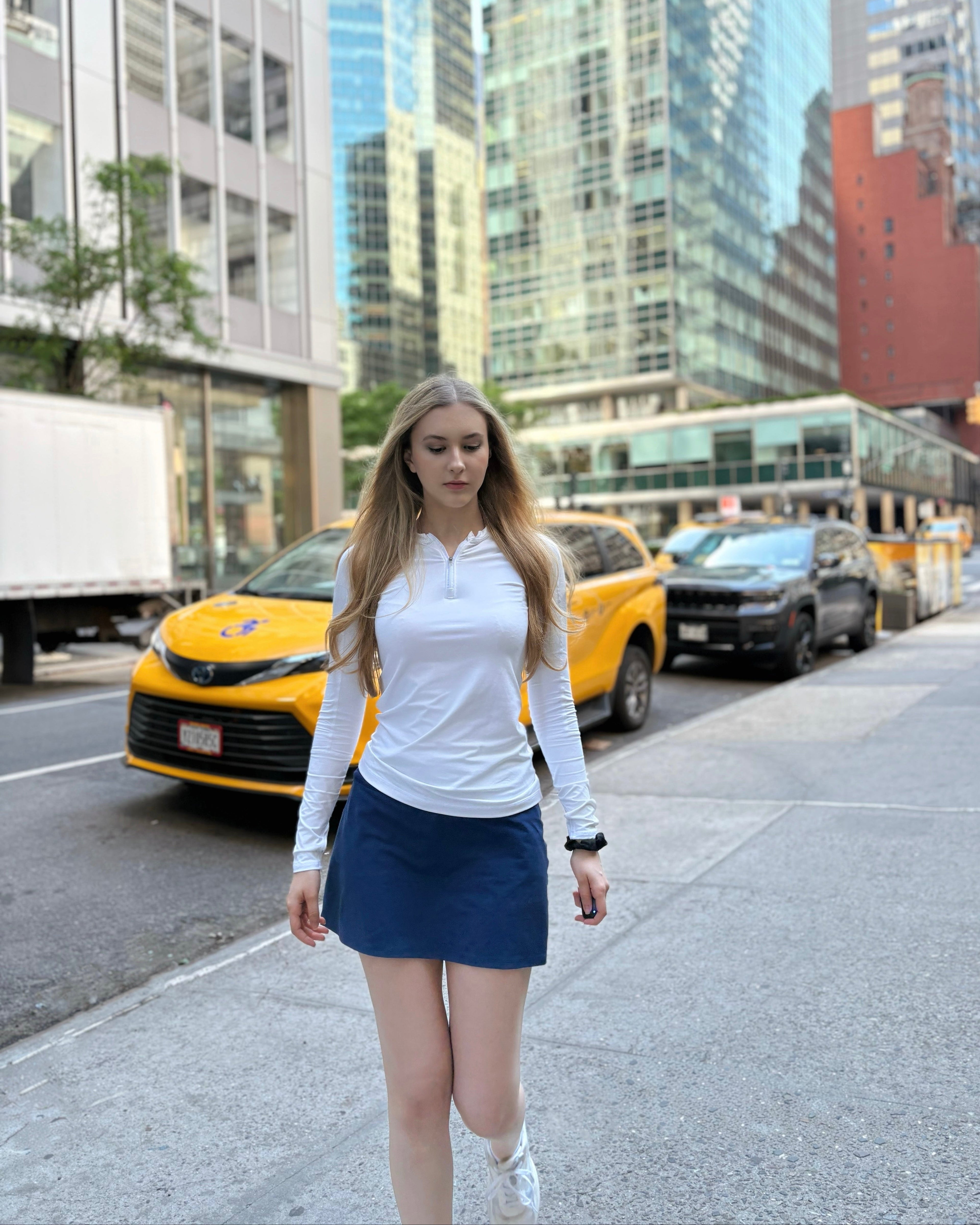 PERFORMANCE QUARTER ZIP CREW